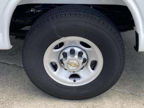 New 2025 Chevrolet Express 2500 w/ Driver Convenience Package image 19