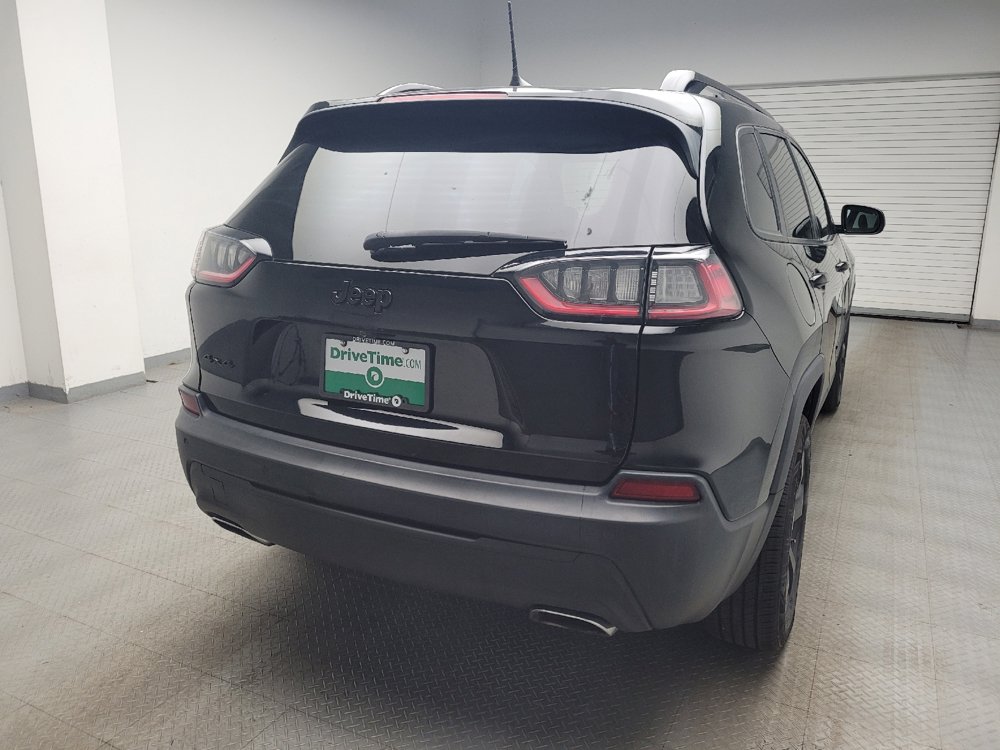 Used 2019 Jeep Cherokee Latitude Plus AWD/4WD image 7