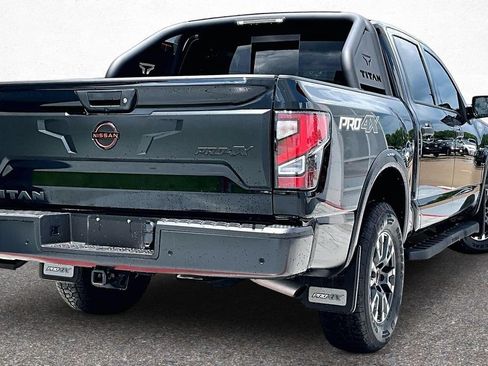 Used 2024 Nissan Titan PRO-4X w/ Pro-4x Convenience Package AWD/4WD image 7