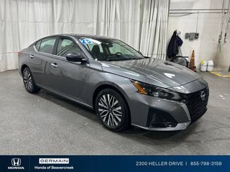Used 2025 Nissan Altima 2.5 SV FWD video 1