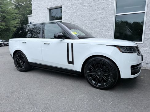 Used 2023 Land Rover Range Rover Autobiography AWD/4WD image 33