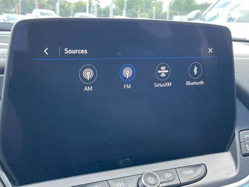 Used 2023 Chevrolet Blazer LT w/ LPO, Floor Liner Package FWD image 9