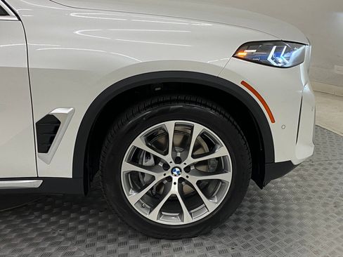 Used 2026 BMW X5 xDrive40i image 10