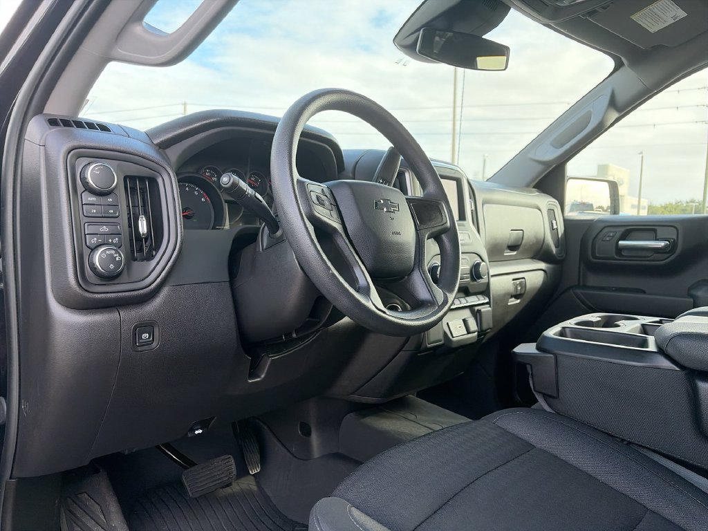 Used 2024 Chevrolet Silverado 1500 Custom Trail Boss AWD/4WD image 18