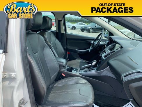 Used 2013 Ford Focus Titanium w/ Luxury Pkg FWD image 15