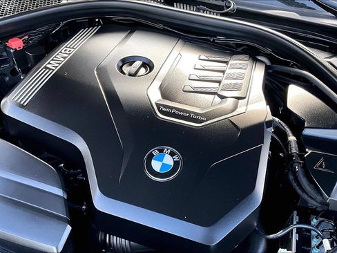 Used 2021 BMW 330i Sedan w/ Driving Assistance Package RWD image 41