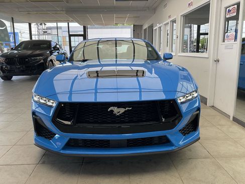 Used 2024 Ford Mustang GT Premium RWD image 2