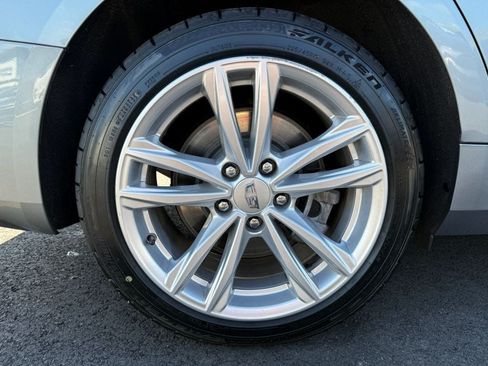 Used 2023 Cadillac CT4 Luxury RWD image 5
