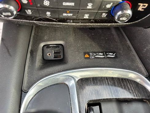 Used 2021 Buick Enclave Avenir w/ Avenir Technology Package image 20