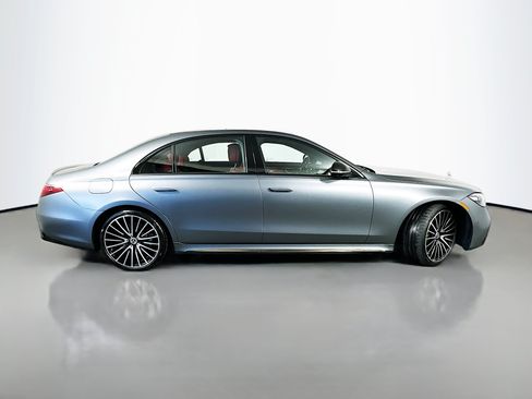 Used 2024 Mercedes-Benz S 580 4MATIC Sedan image 10