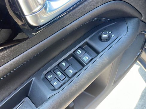 New 2026 Jeep Compass Limited AWD/4WD image 12