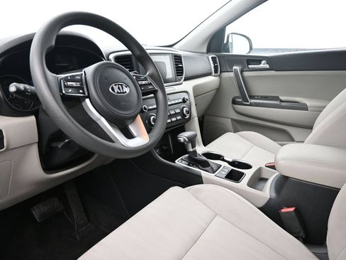 Used 2020 Kia Sportage LX FWD image 10