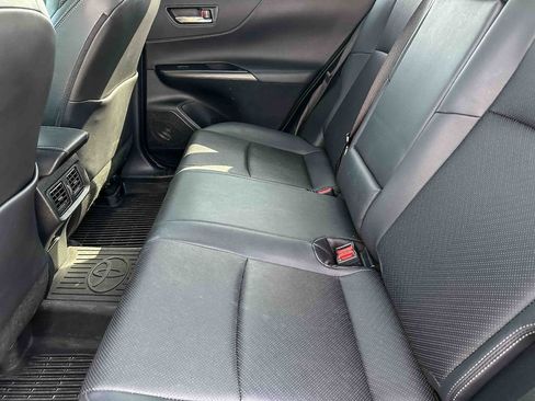 Used 2021 Toyota Venza Limited w/ Advanced Technology Package AWD/4WD image 18