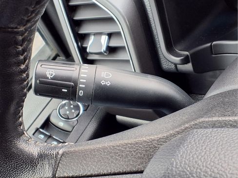 Used 2020 Ford F150 XLT w/ Equipment Group 302A Luxury image 17