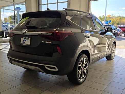 Used 2021 Kia Seltos SX image 11