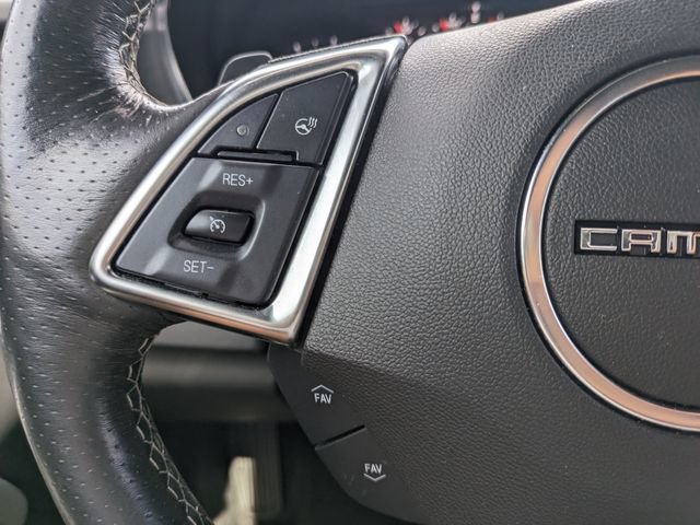 Used 2018 Chevrolet Camaro SS RWD image 21