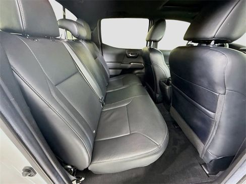 Certified 2022 Toyota Tacoma TRD Sport w/ TRD Premium Sport Package image 27