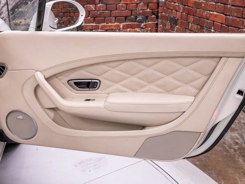 Used 2014 Bentley Continental GT Speed image 40