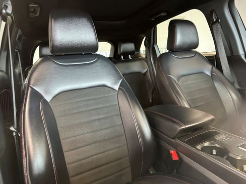 Used 2024 Ford Edge ST-Line AWD/4WD image 15