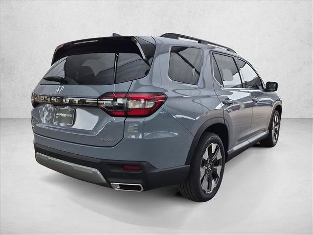 New 2026 Honda Pilot Elite image 2