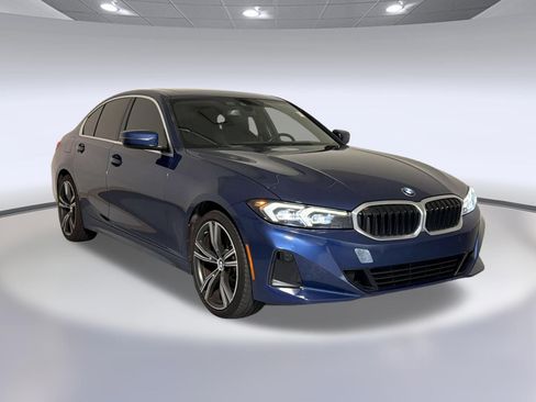 Certified 2024 BMW 330i Sedan w/ Convenience Package RWD image 5