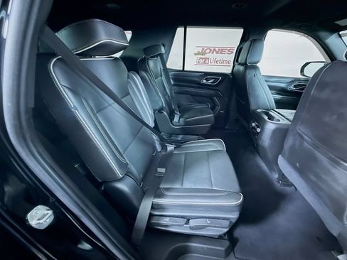 Used 2021 GMC Yukon SLT AWD/4WD image 32