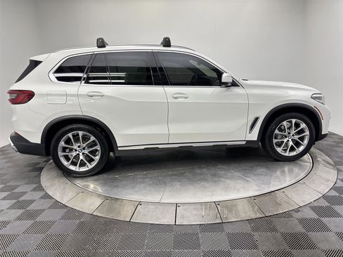 Used 2019 BMW X5 xDrive40i w/ Convenience Package image 17