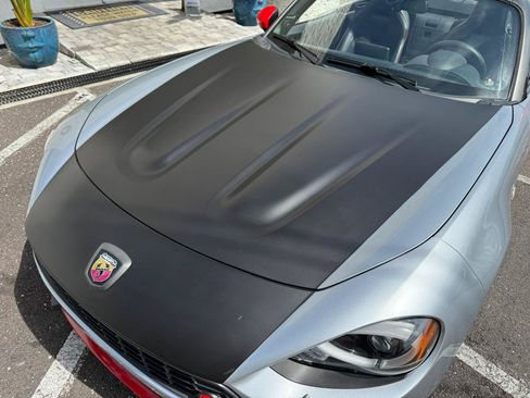 Used 2018 FIAT 124 Spider Abarth w/ Convenience Group RWD image 13
