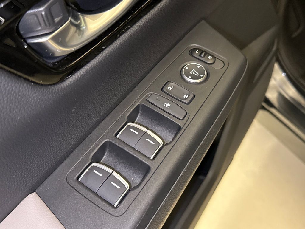 Certified 2026 Honda CR-V EX-L image 22