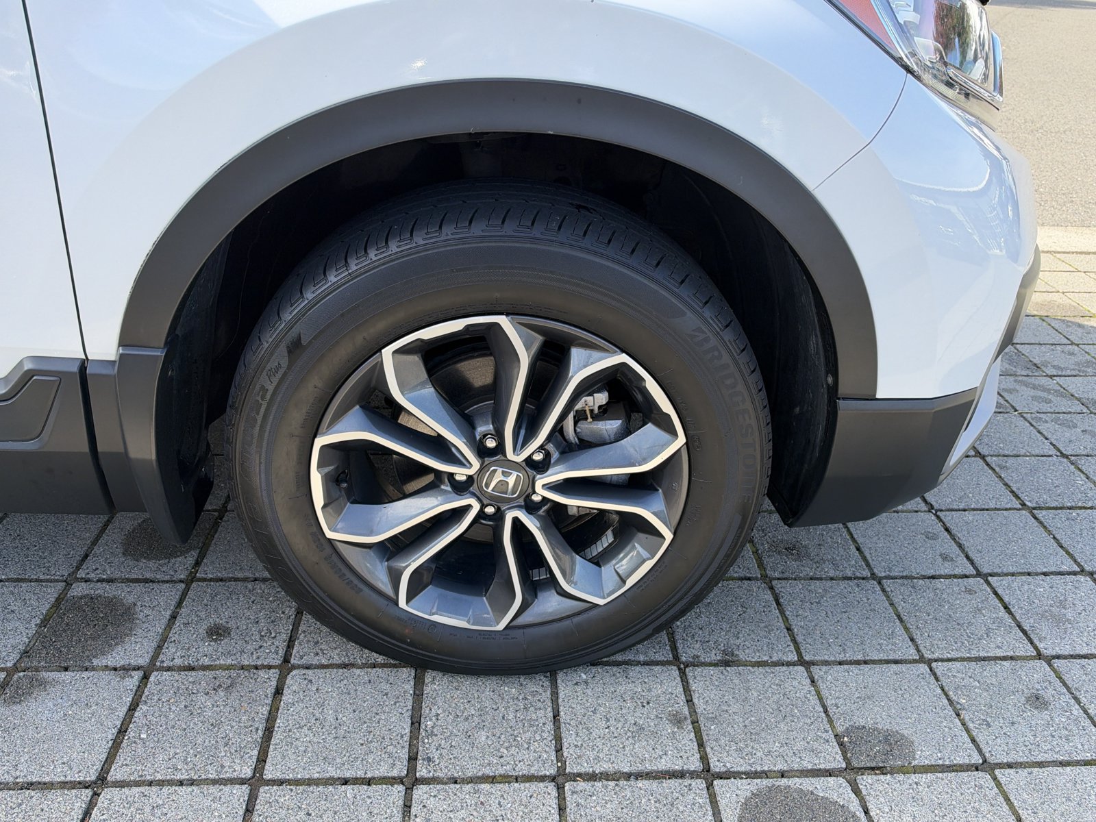 Used 2020 Honda CR-V EX-L image 11