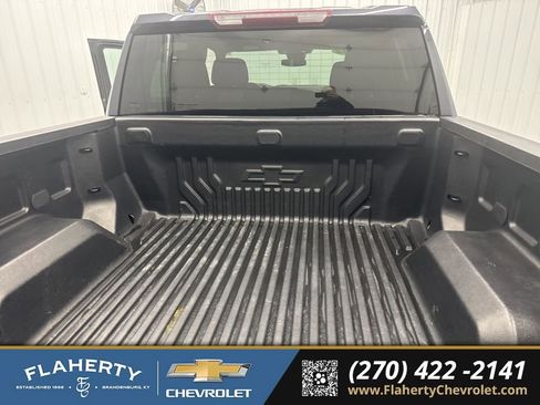Used 2022 Chevrolet Silverado 1500 RST image 17