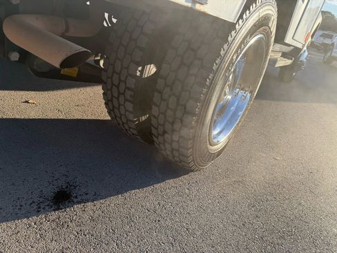 Used 2008 Ford F450 2WD Regular Cab Super Duty image 14