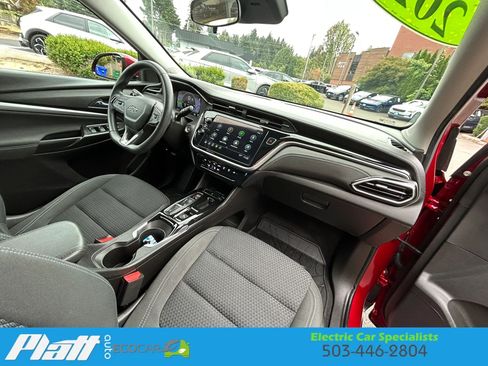Used 2023 Chevrolet Bolt EUV LT w/ Driver Confidence Package FWD image 44