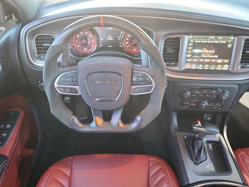 Used 2022 Dodge Charger SRT Hellcat w/ Harman/Kardon Audio Group RWD image 11