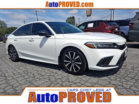 Used 2022 Honda Civic EX image 1