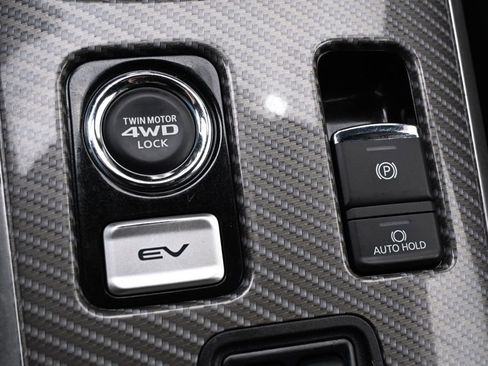 Used 2019 Mitsubishi Outlander SEL image 31