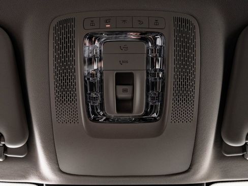 New 2026 Mercedes-Benz GLS 450 4MATIC image 43