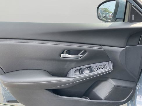 Used 2025 Nissan Sentra SV w/ All-Weather Package FWD image 21
