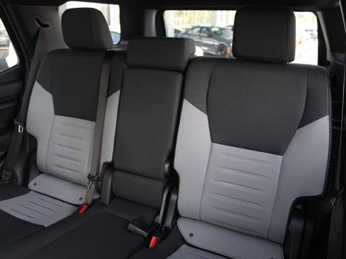 Used 2025 Toyota 4Runner TRD Off-Road image 8