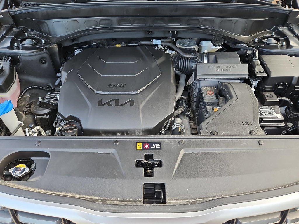Used 2025 Kia Telluride S FWD image 36