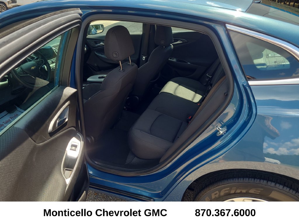 Used 2024 Chevrolet Malibu LS FWD image 24