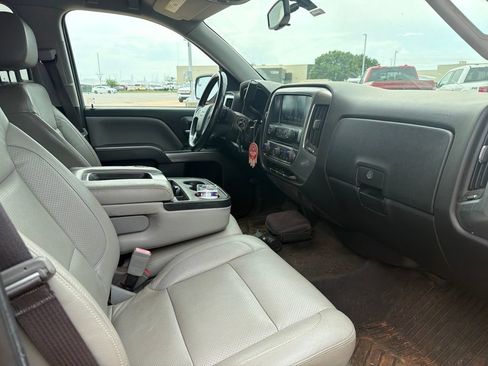 Used 2017 Chevrolet Silverado 1500 LT w/ All Star Edition AWD/4WD image 8