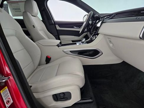 New 2026 Jaguar F-PACE R-Dynamic S image 3