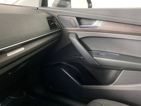 Used 2024 Audi Q5 2.0T Premium image 25