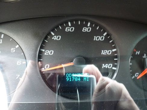 Used 2010 Chevrolet Impala LS FWD image 14