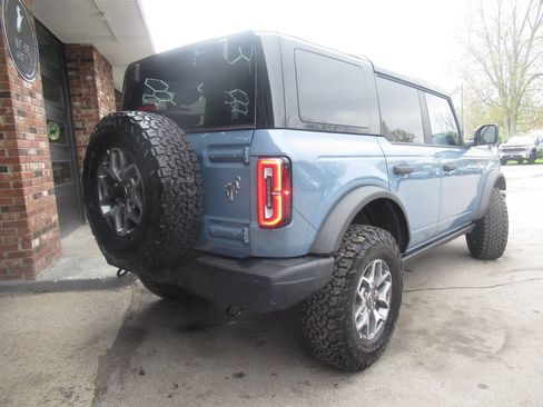 Used 2025 Ford Bronco Badlands AWD/4WD image 9