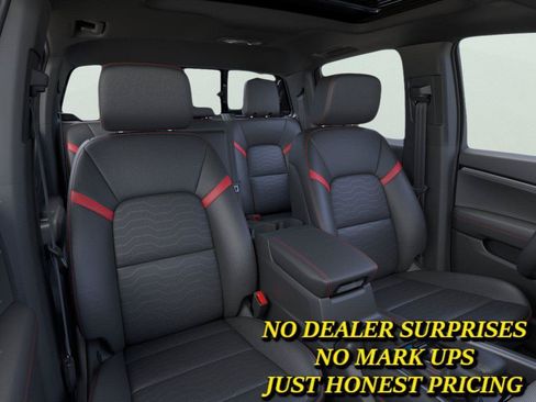 New 2026 Chevrolet Colorado Z71 w/ Midnight Edition AWD/4WD image 16