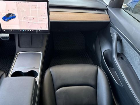 Used 2021 Tesla Model 3 Standard Range Plus image 26