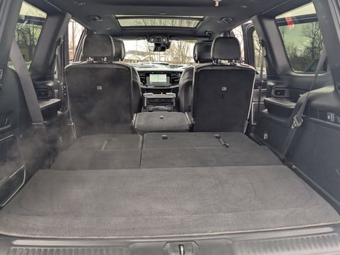 Used 2022 Jeep Wagoneer Series I w/ Premium Group I image 14