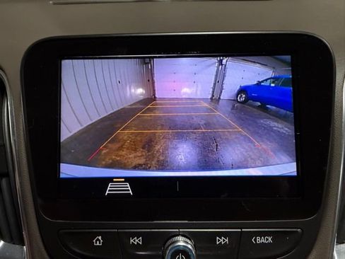 Used 2020 Chevrolet Malibu LT FWD image 39